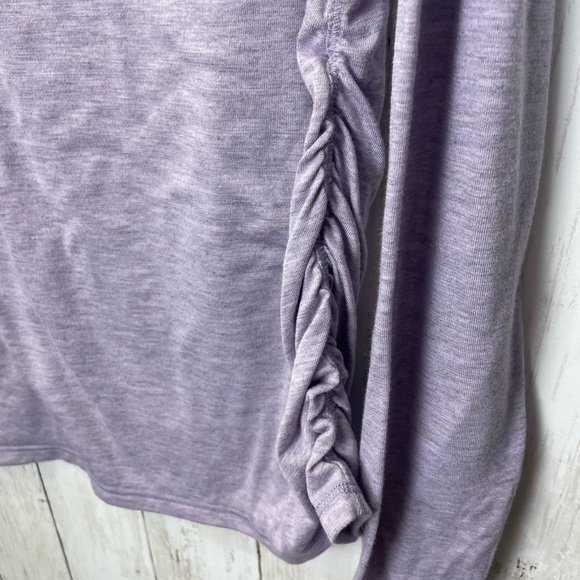 Athletic Works Lavender Ruched Long Sleeve Blouse size XL gym/workout/walk - Picture 4 of 7